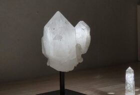 Clear Quartz Crystal Point: The Master Healer of Crystal Therapy